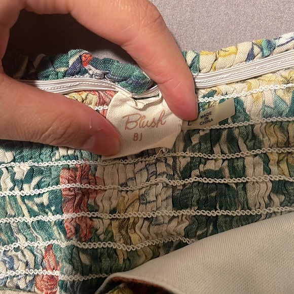 tropical like shirt.    size : large      brand: Blush BJ - Picture 3 of 3